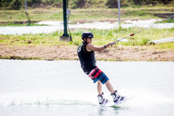 wakeboarding-more-fun-in-the-philippines-0506-29